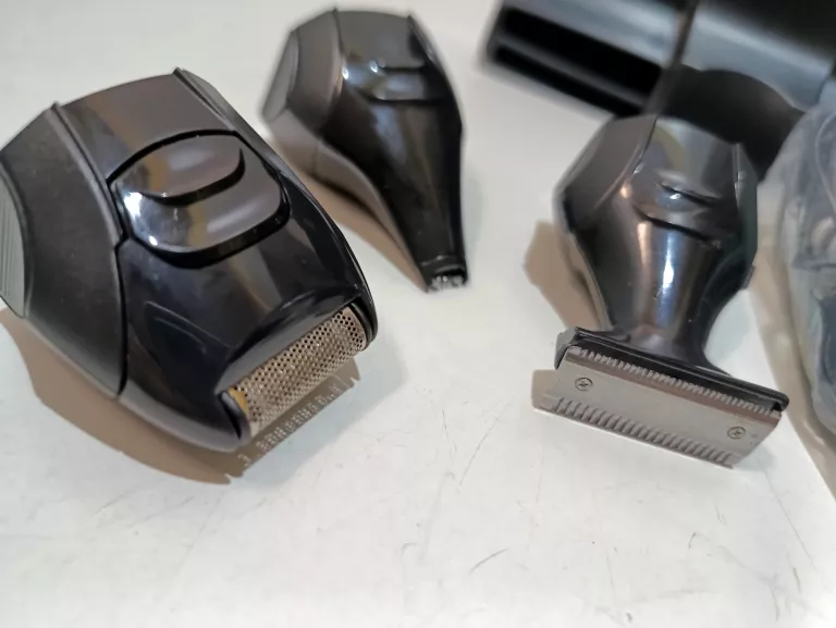 MASZYNKA DO WŁOSÓW Z TRYMEREM REMINGTON PG 6032