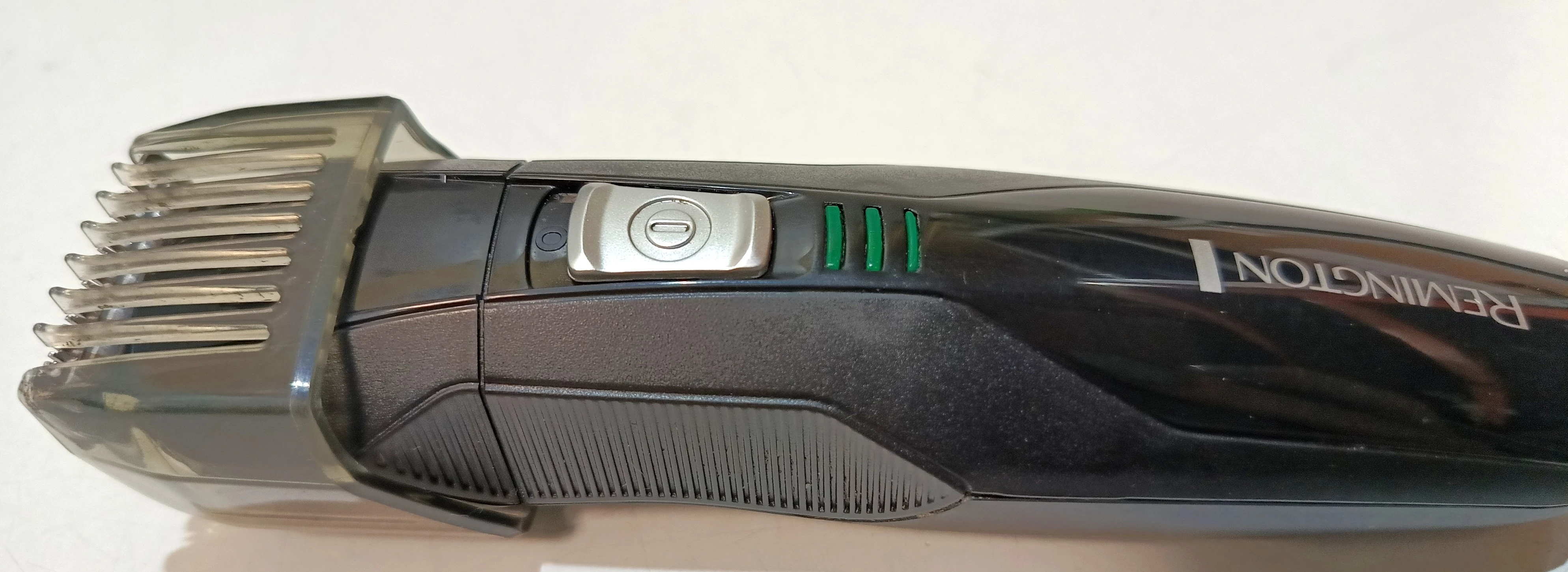 maszynka-do-wlosow-z-trymerem-remington-pg-6032-kolor-dominujacy-czarny