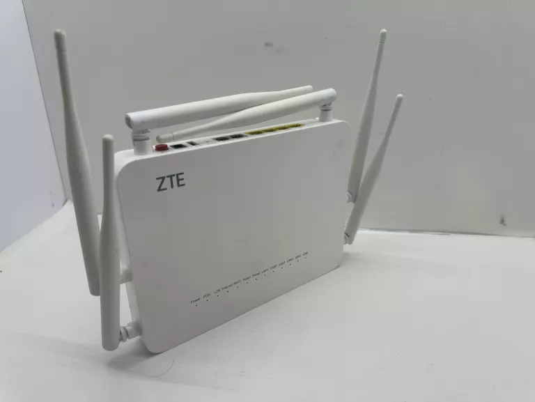 ROUTER ZTE ZXHN F680 KOMPLET