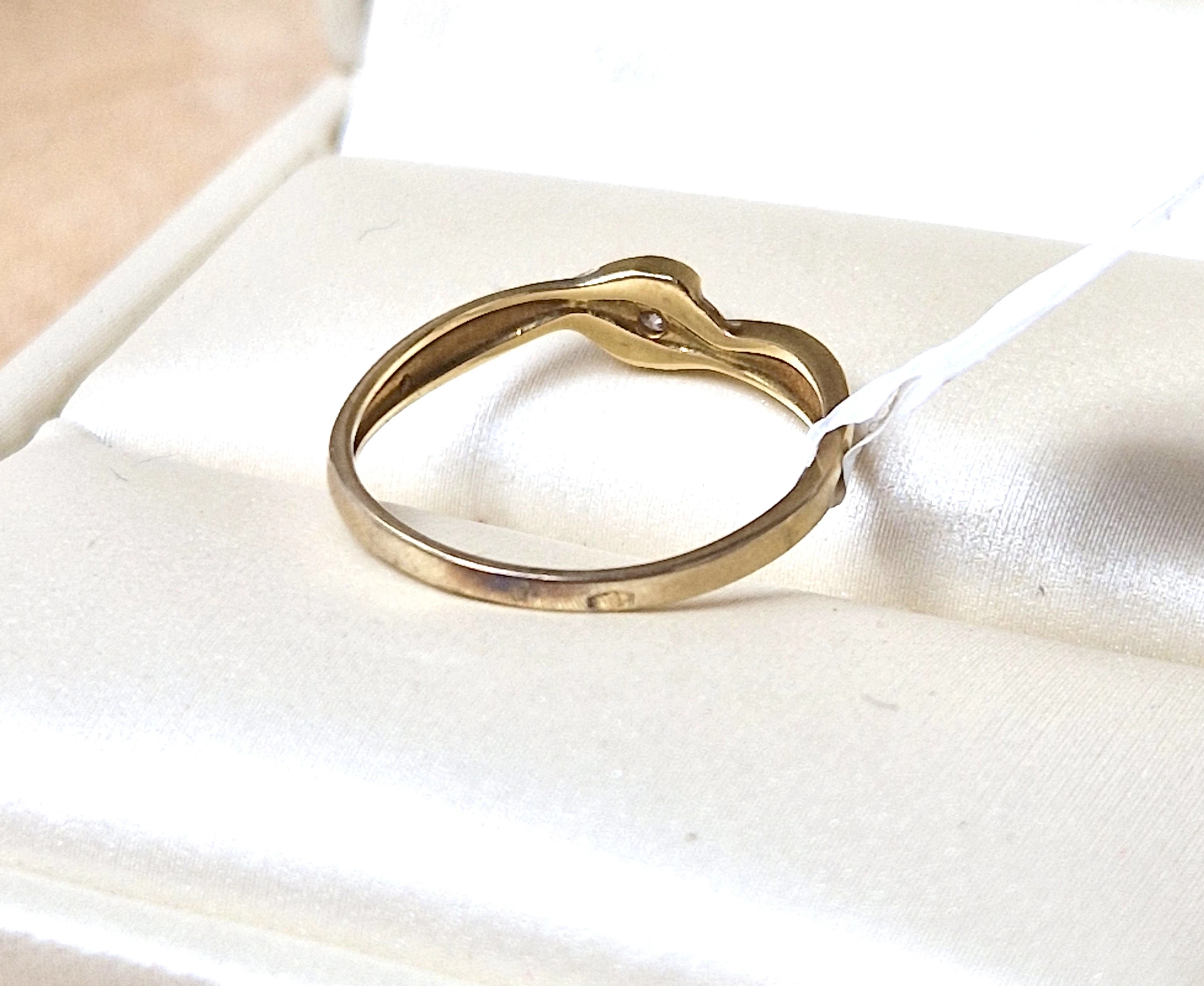 pierscionek-z-zoltego-zlota-z-brylantem-111gr-375-kamien-17088-128