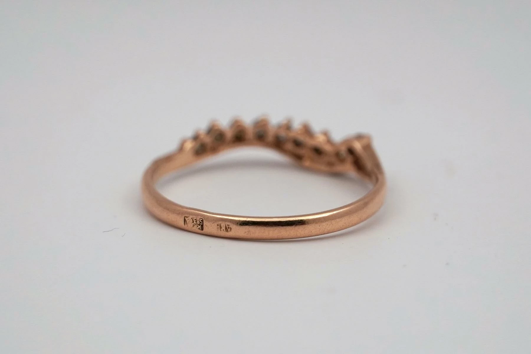 zloty-pierscionek-z-cyrkoniami-585-14k-r21-200g-rozmiarsrednica-wew-mm-211933