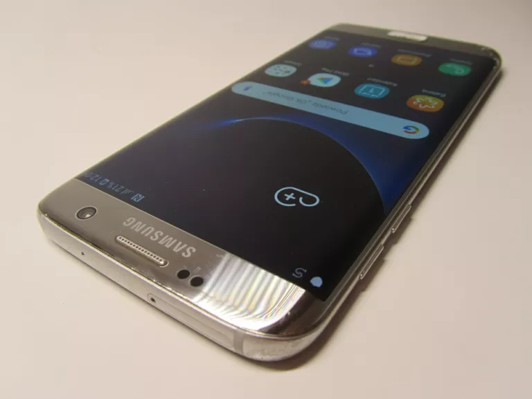 SAMSUNG S7 EDGE