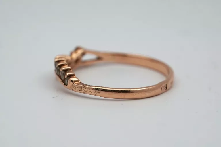 zloty-pierscionek-z-cyrkoniami-585-14k-r21-200g-kamien-cyrkonia