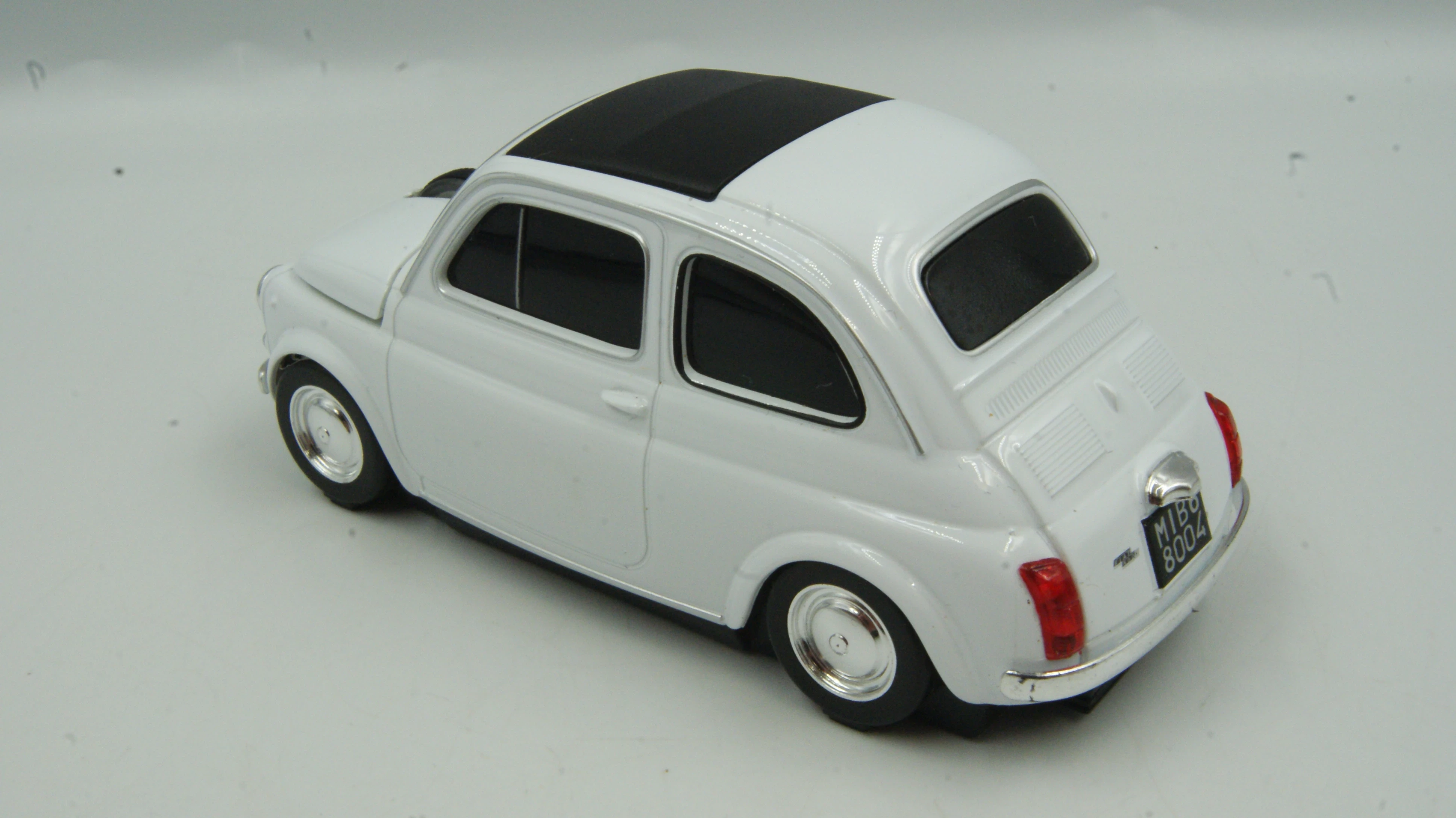 mysz-komputerowa-automause-fiat-500-bialy-stan-uzywany