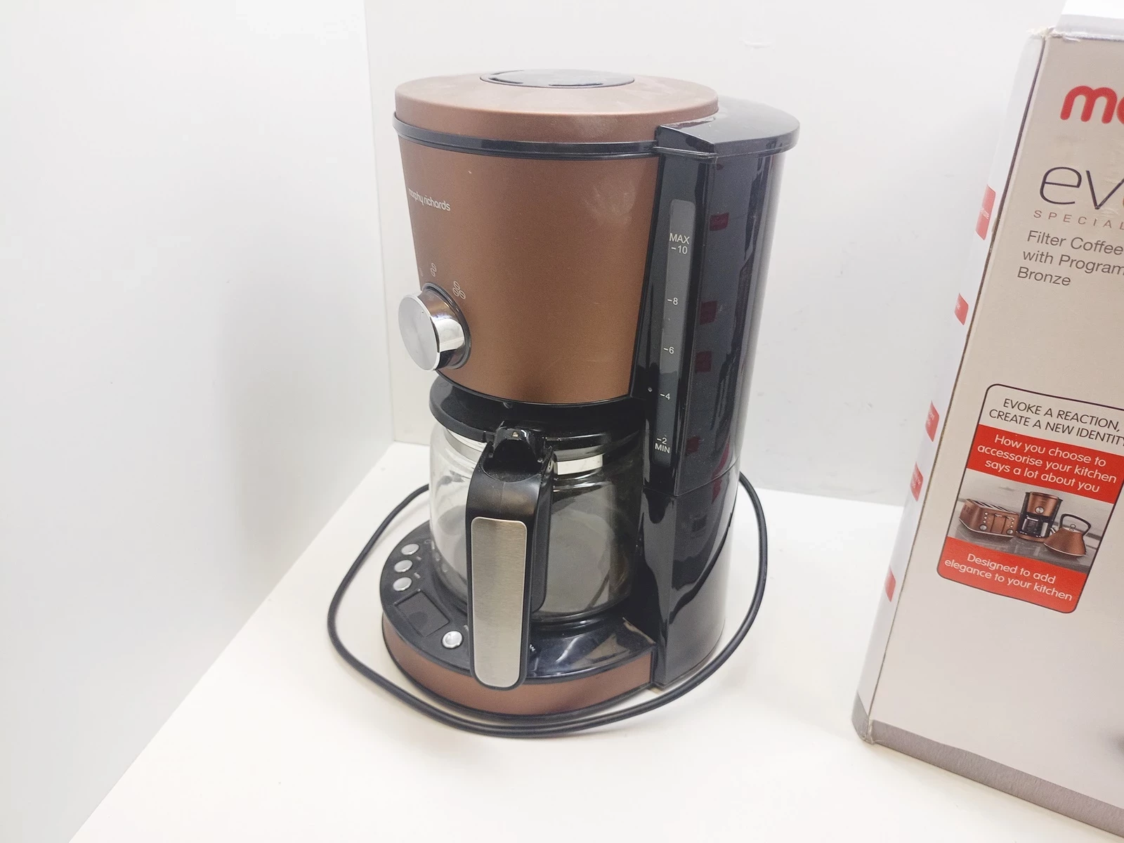 ekspres-do-kawy-morphy-richards-bronze-162523ee-wbudowany-mlynek-596-2