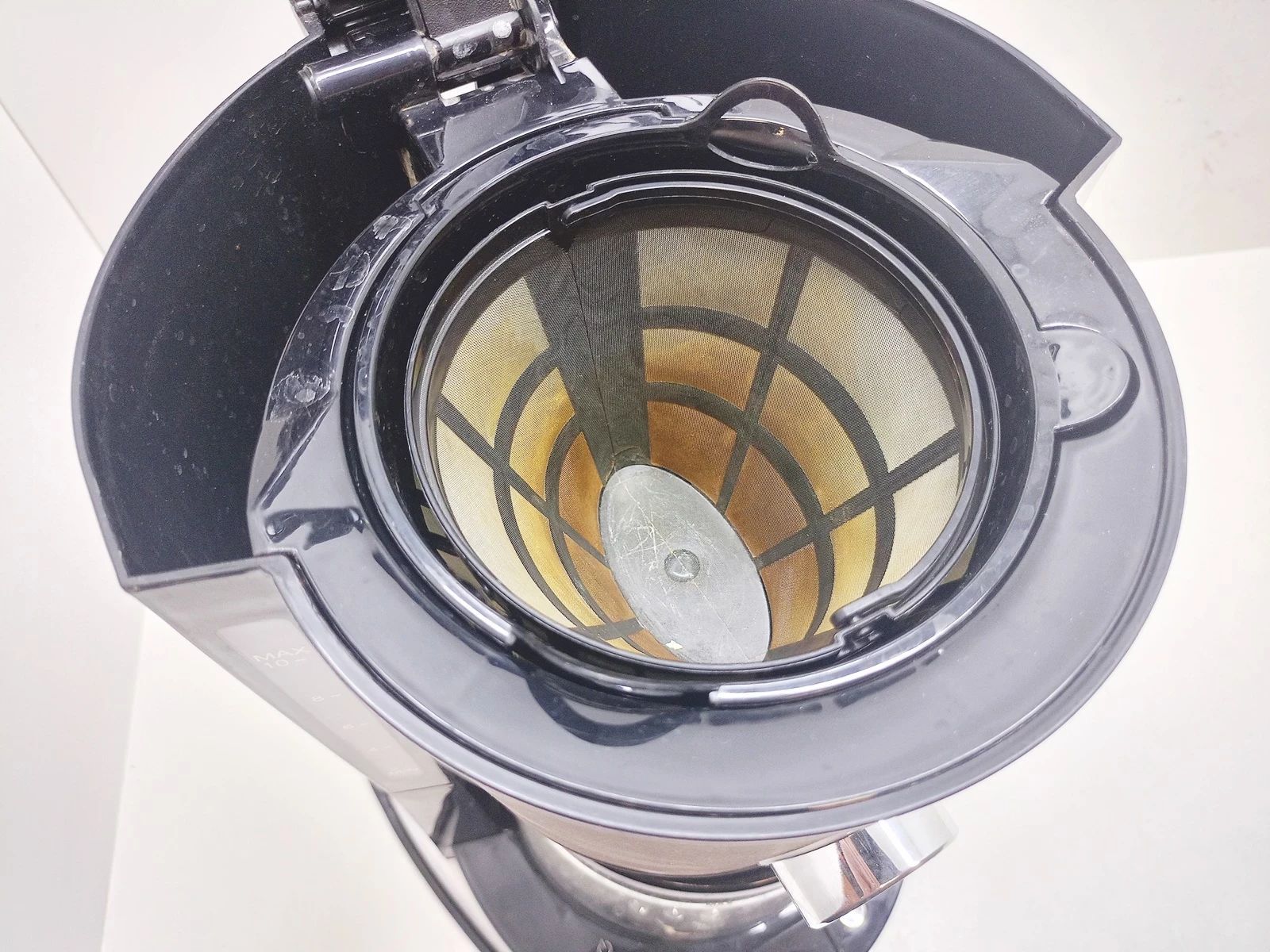 ekspres-do-kawy-morphy-richards-bronze-162523ee-cisnienie-1000