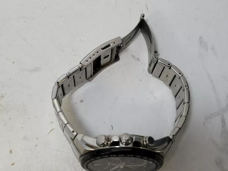 ZEGAREK CASIO EDIFICE EFR-550