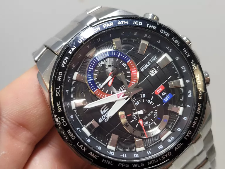 ZEGAREK CASIO EDIFICE EFR-550