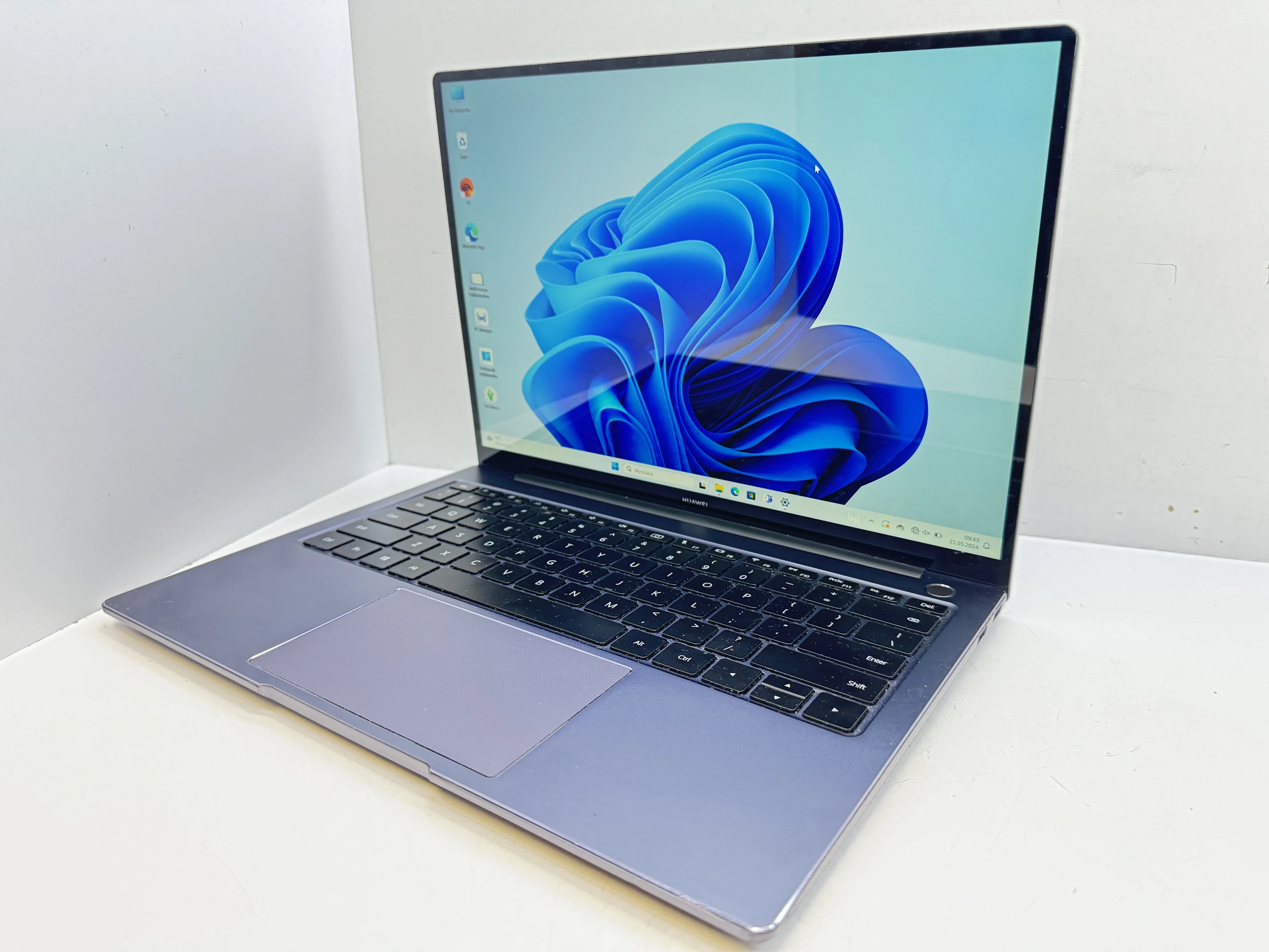 laptop-huawei-matebook-14-16512gb-ssd-amd-ryzen-5-jagiellonska-2-zabrze-sj