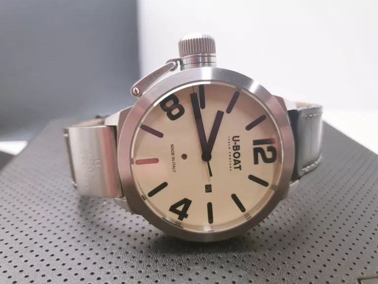 ZEGAREK MĘSKI U-BOAT CLASSICO AS/53 KOMPLET