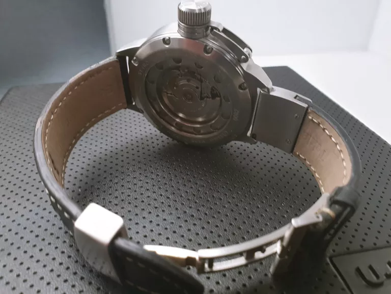ZEGAREK MĘSKI U-BOAT CLASSICO AS/53 KOMPLET