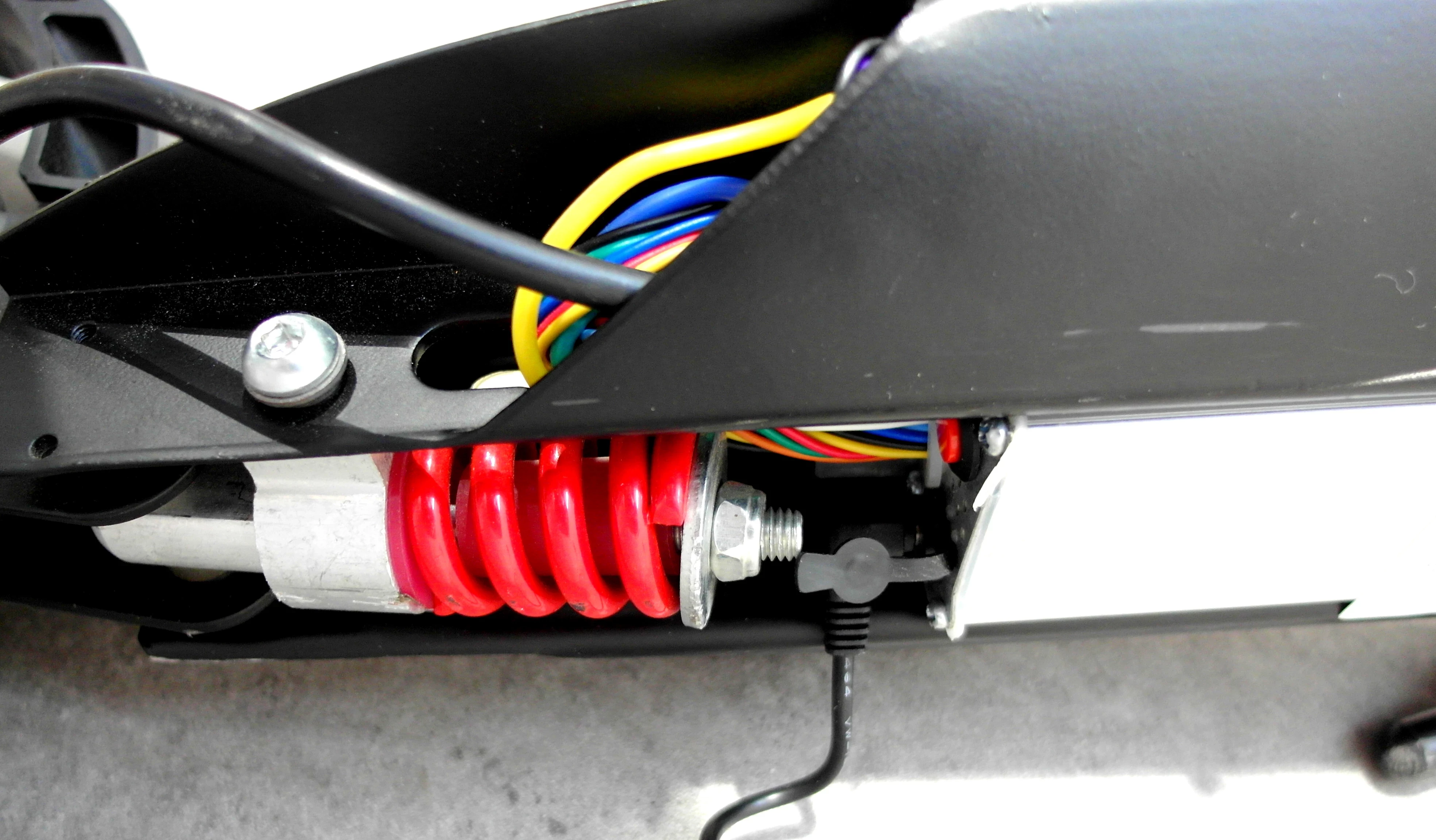 hulajnoga-elektryczna-explay-sc03s-18-kmh-uszkodzona-waga-820