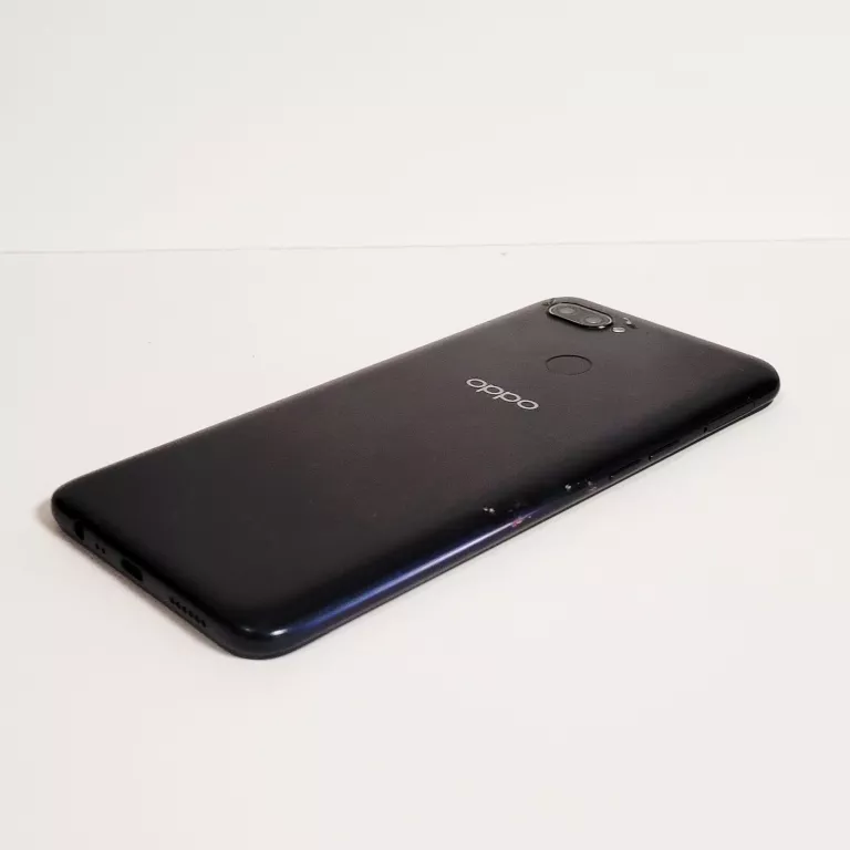 TELEFON OPPO A12