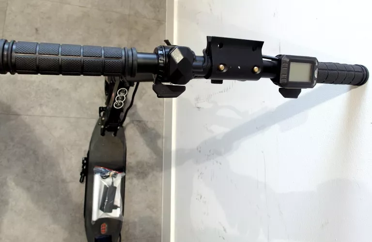 hulajnoga-elektryczna-explay-sc03s-18-kmh-uszkodzona-ean-gtin-5901721056596