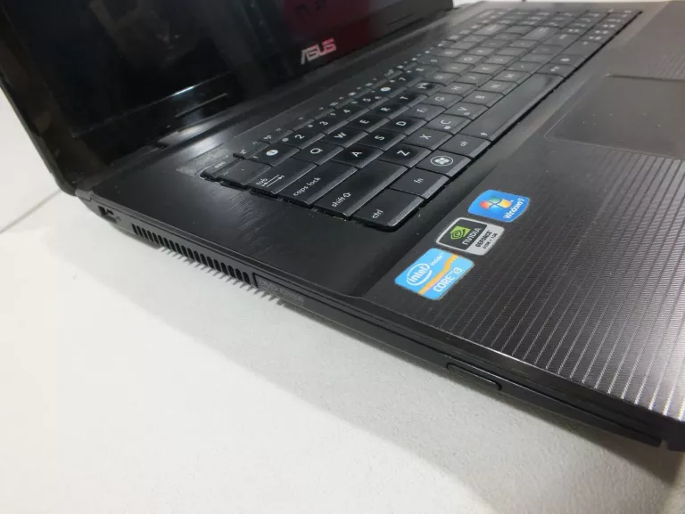 LAPTOP K73SD I5 + LAD USZKODZONE WEJŚCIE ŁADOWANIA
