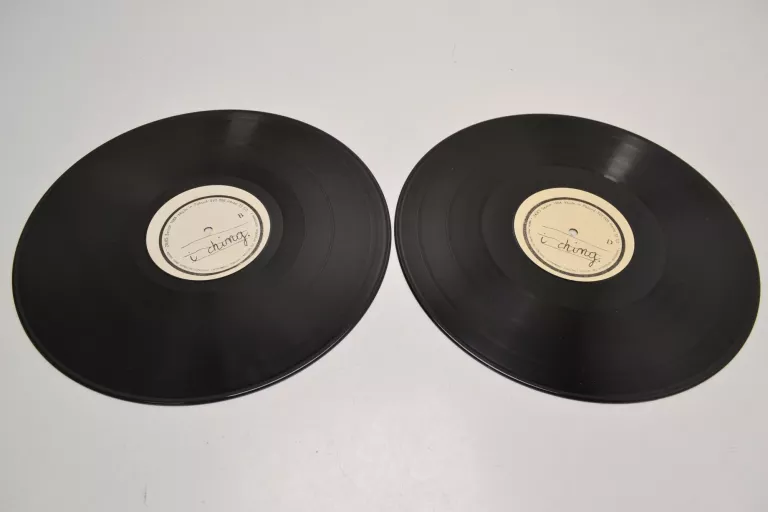 i-ching-2x-plyta-winylowa-album-wytwornia-savitor