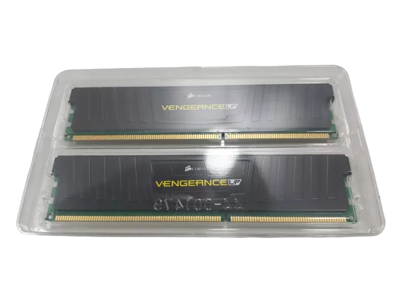 PAMIĘĆ RAM CORSAIR VENGEANCE 8GB 2X4GB DDR3 1600