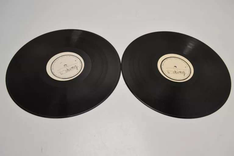 i-ching-2x-plyta-winylowa-album-tytul-i-ching