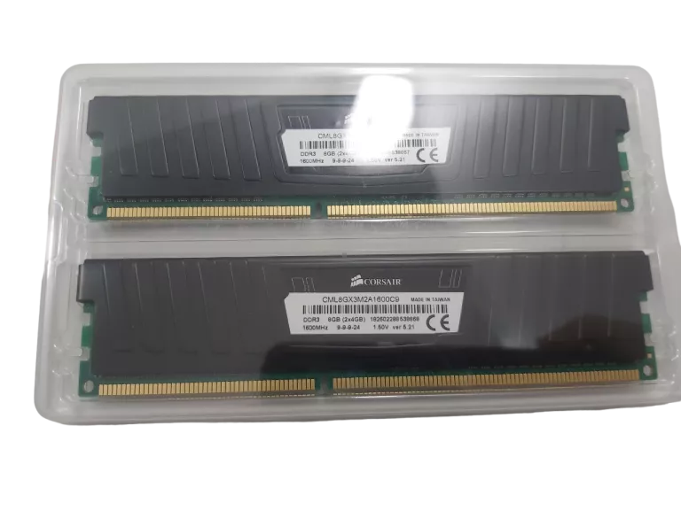 PAMIĘĆ RAM CORSAIR VENGEANCE 8GB 2X4GB DDR3 1600