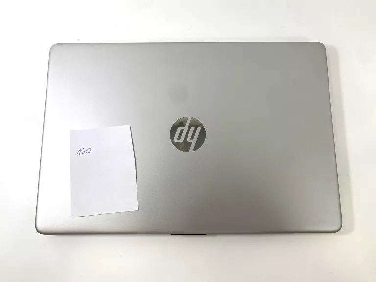 LAPTOP HP 15S-EQ2023NW 15,6" AMD RYZEN 3 8 GB / 256 GB SREBRNY