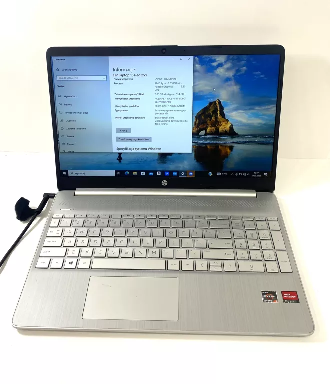 LAPTOP HP 15S-EQ2023NW 15,6" AMD RYZEN 3 8 GB / 256 GB SREBRNY