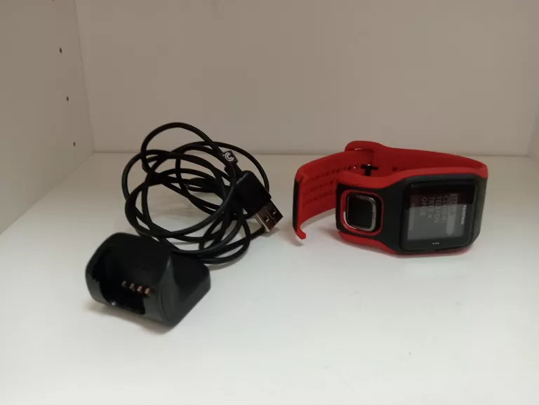ZEGAREK TOMTOM WATERPROOF RS008 OPIS