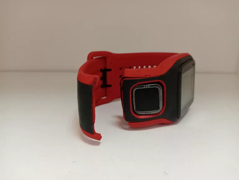 ZEGAREK TOMTOM WATERPROOF RS008 OPIS