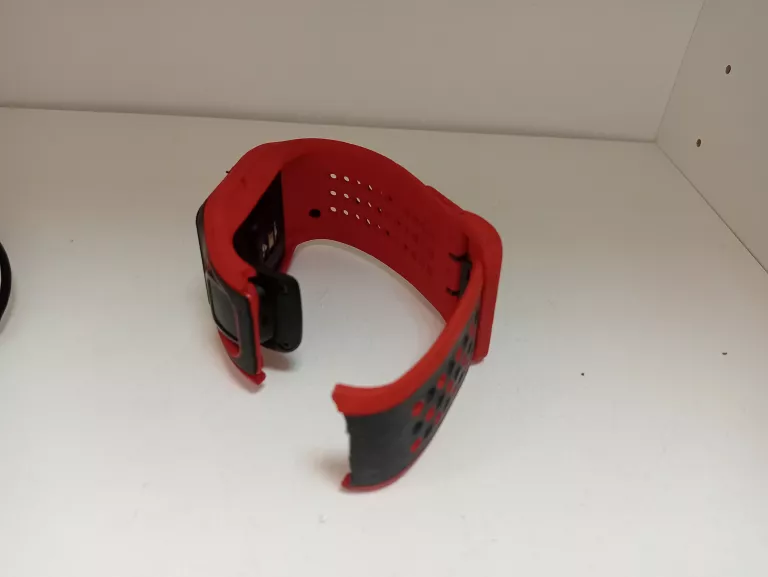 ZEGAREK TOMTOM WATERPROOF RS008 OPIS