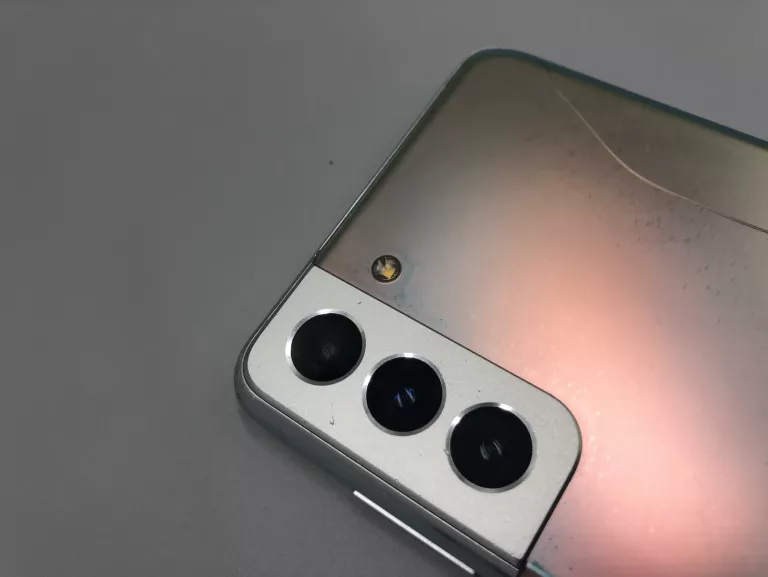 telefon-samsung-galaxy-s21pudelko-pamiec-ram-8-gb