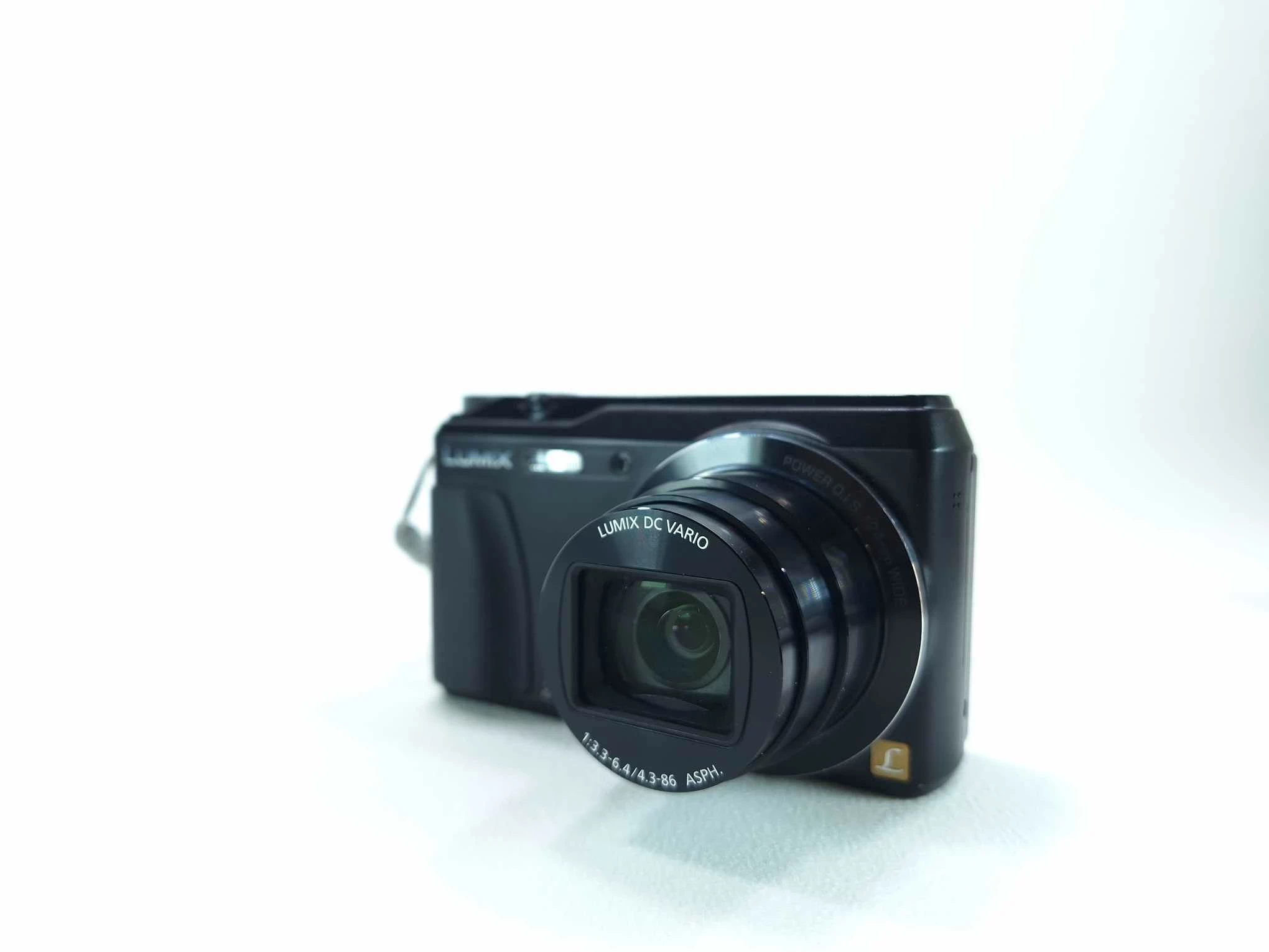 aparat-panasonic-lumix-dmc-tz55-ladowarka-w-torbie-czulosc-iso