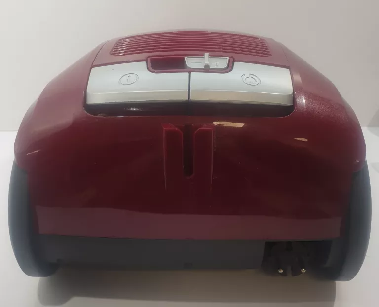 ODKURZACZ EEQ 21 1400 W