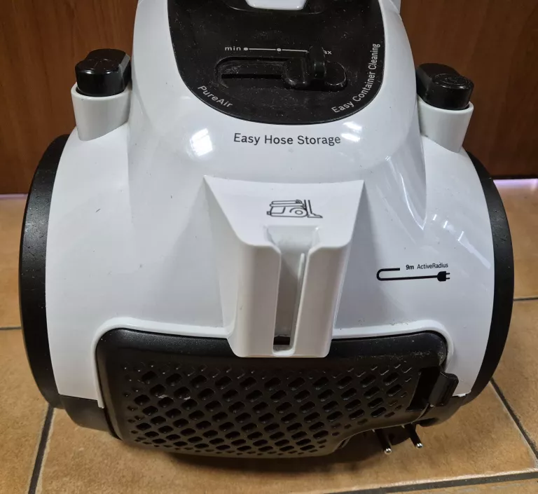 odkurzacz-bezworkowy-bgs05a222-bosch-marka-bosch