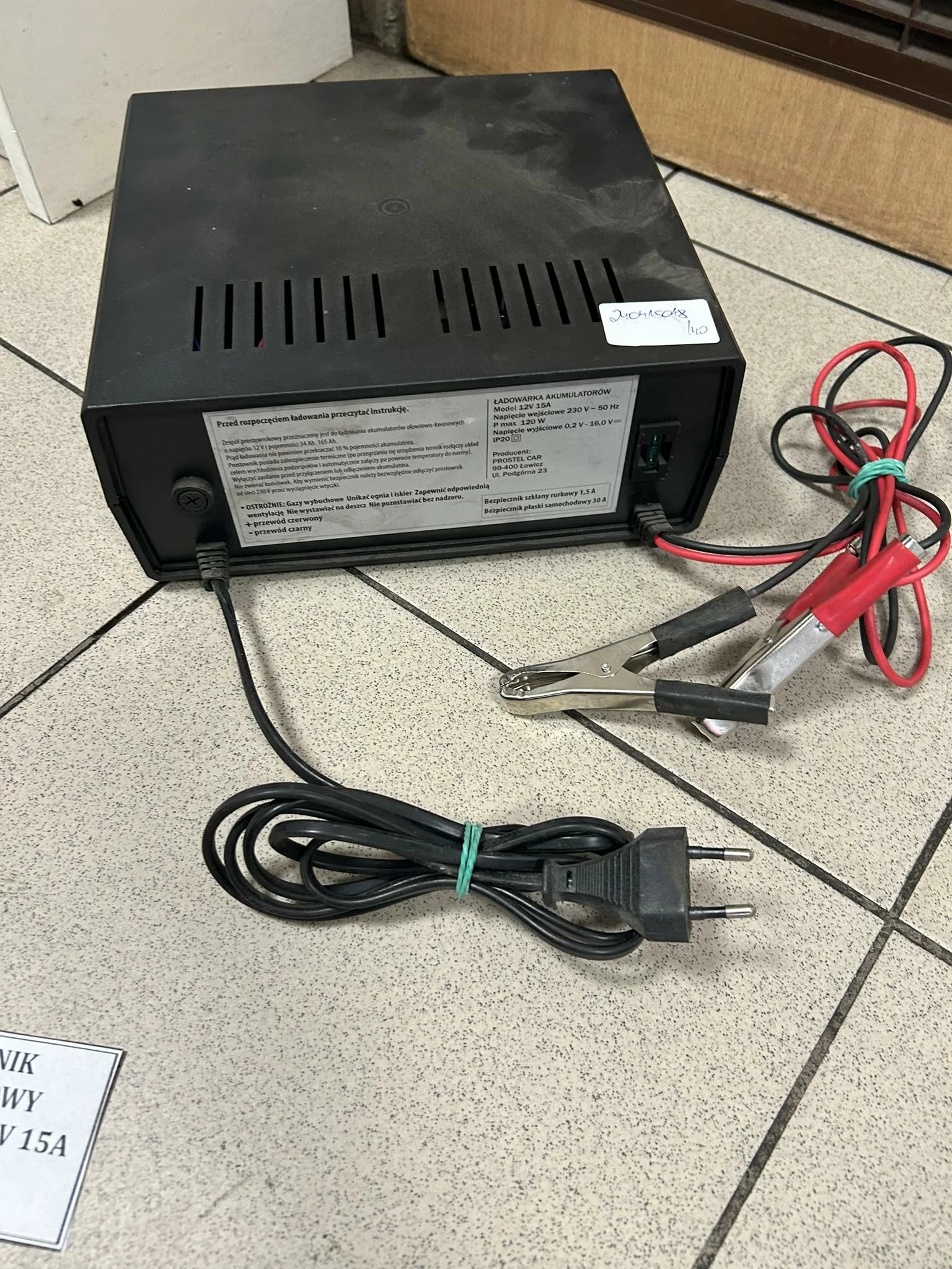 prostownik-samochodowy-prostel-car-12v-15a-natezenie-maksymalne-9