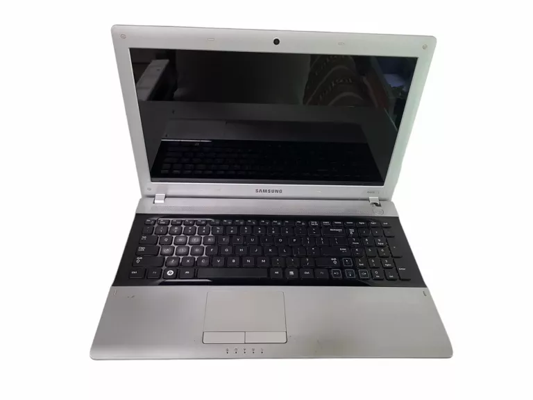LAPTOP SAMSUNG RV515