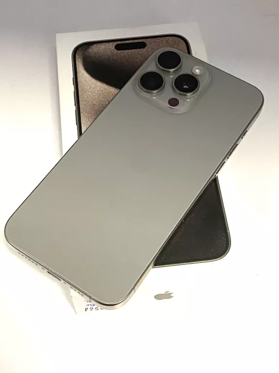 TELEFON IPHONE 15 PRO MAX PUDEŁKO FAKTURA NATURAL TITANUM 256GB