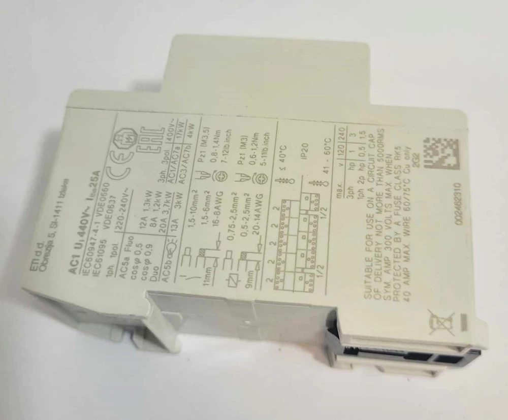 stycznik-instalacyjny-ac1-u-440v-rodzaj-241657-454853