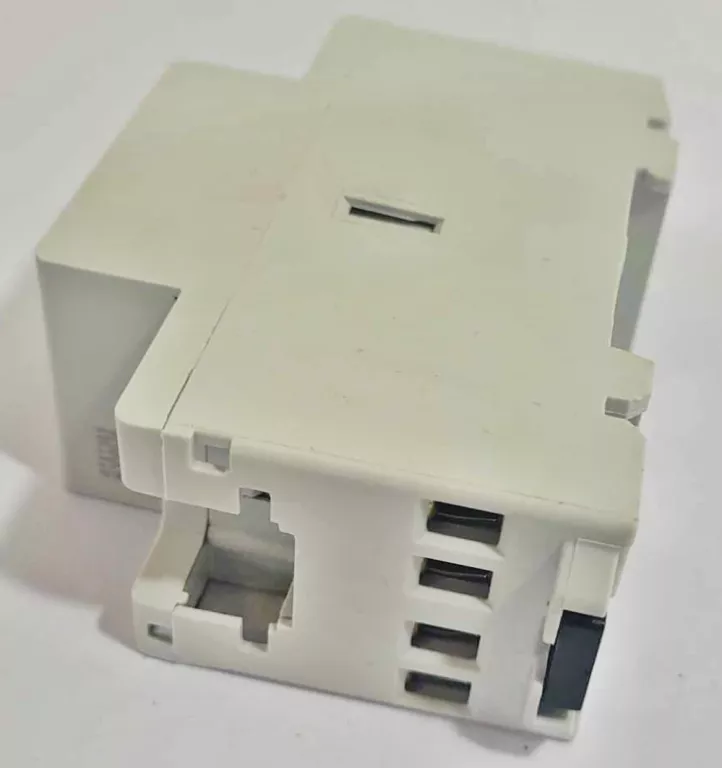 STYCZNIK INSTALACYJNY AC1 U 440V