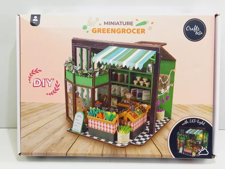 MINIATUROWY DOMEK WARZYWNIAK DIY ŚWIATŁO LED CRAFTS&CO ZRÓB TO SAM