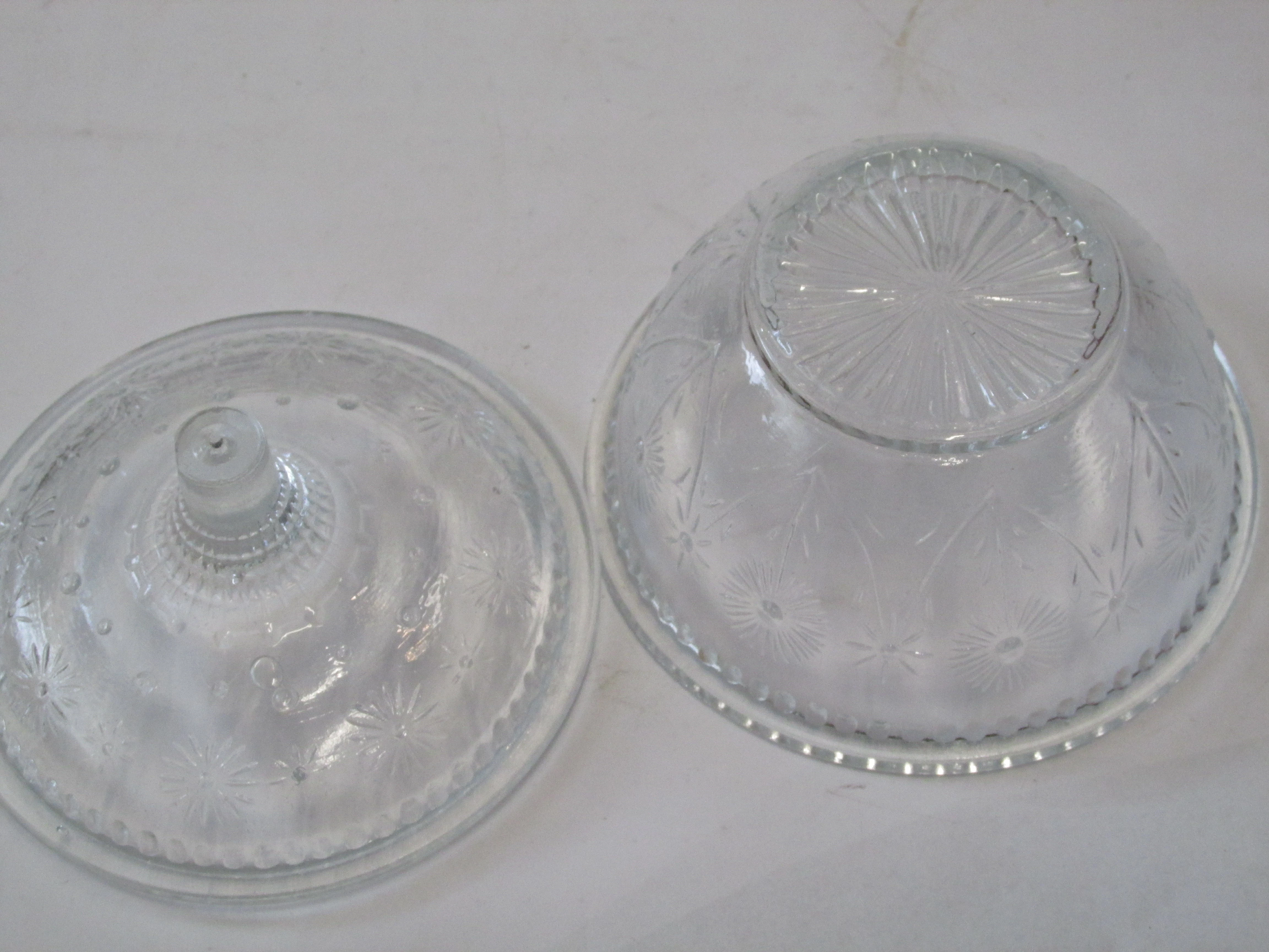 szklana-bomboniera-11cm-pilsudskiego-10-krosno