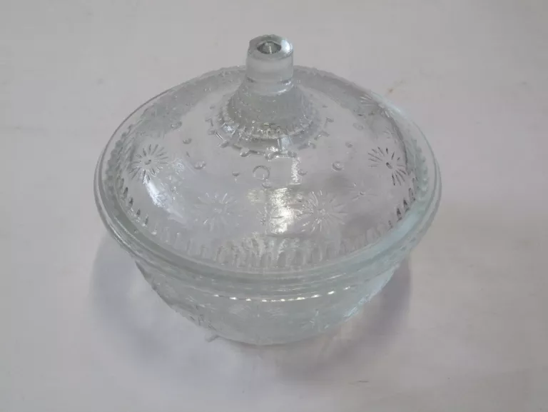 szklana-bomboniera-11cm-pilsudskiego-10-krosno