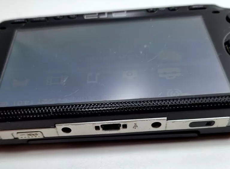 KONSOLA PSP 1001