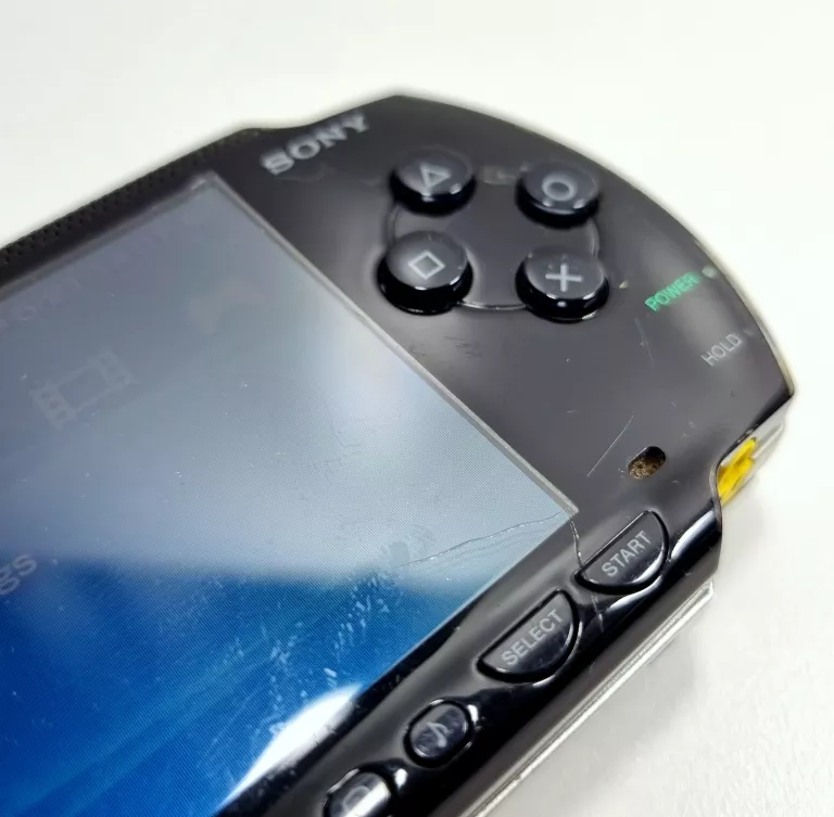 KONSOLA PSP 1001