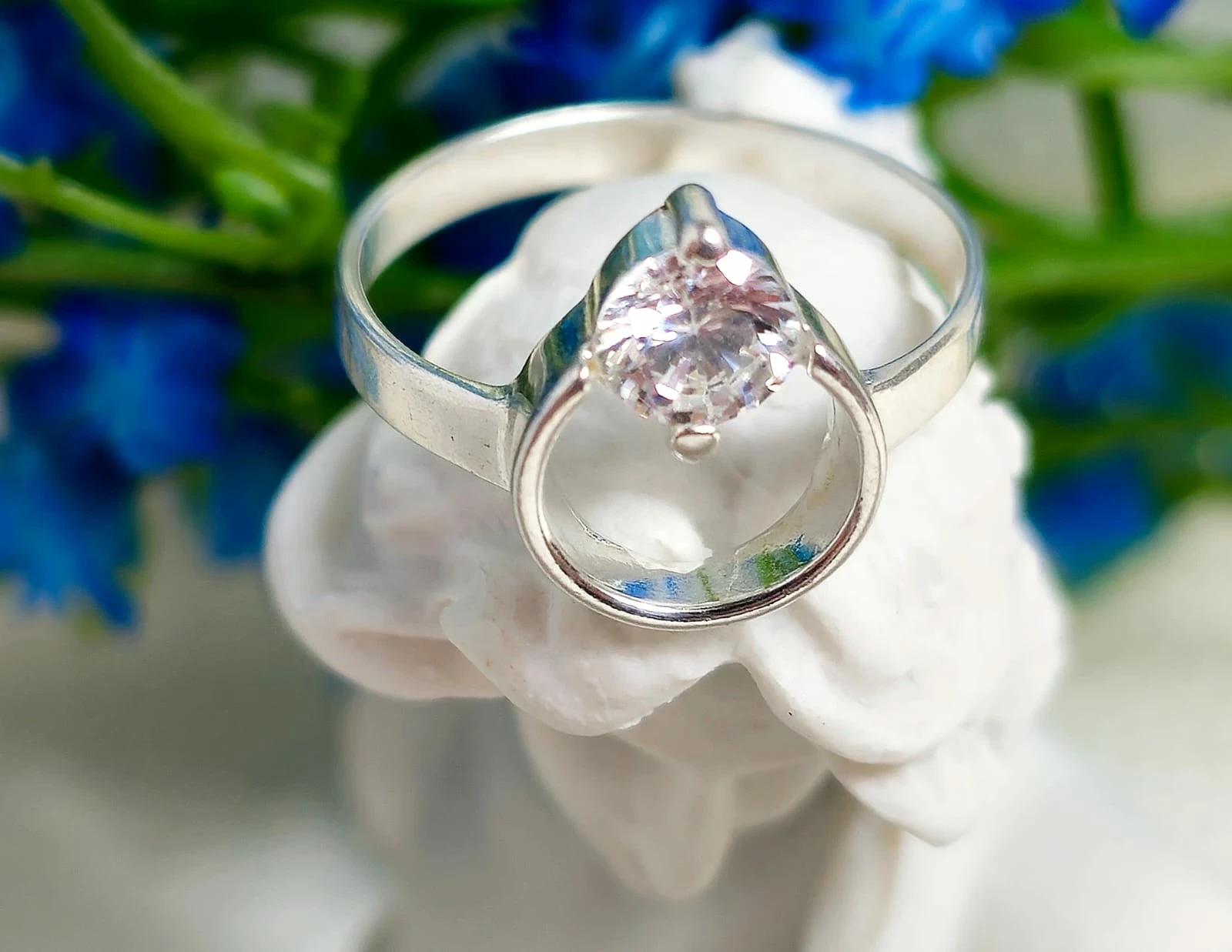 delikatny-srebrny-pierscionek-koleczko-i-cyrkonia-p925-175g-r11-waga-178