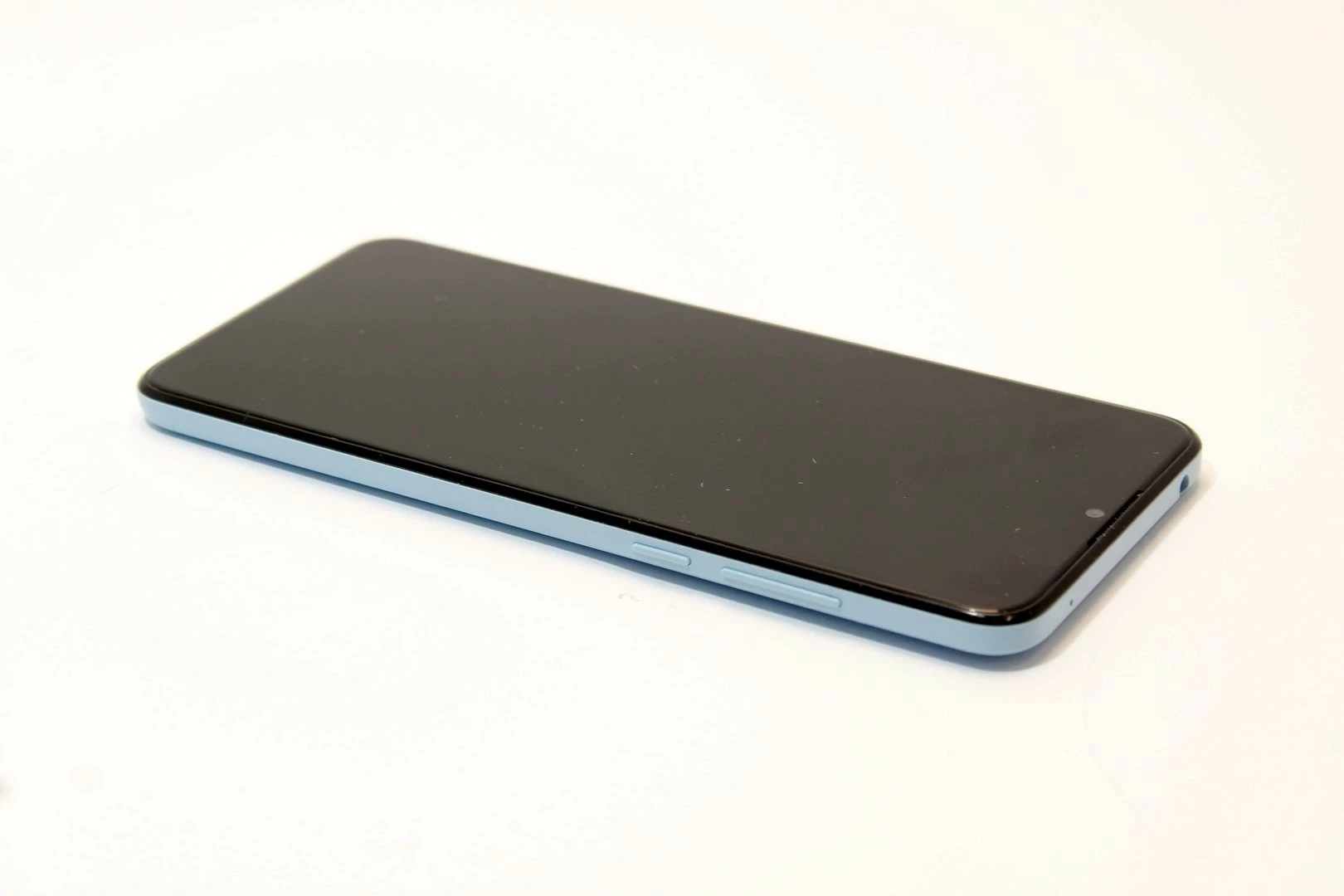 telefon-tcl-305i-232gb-kolor-niebieski