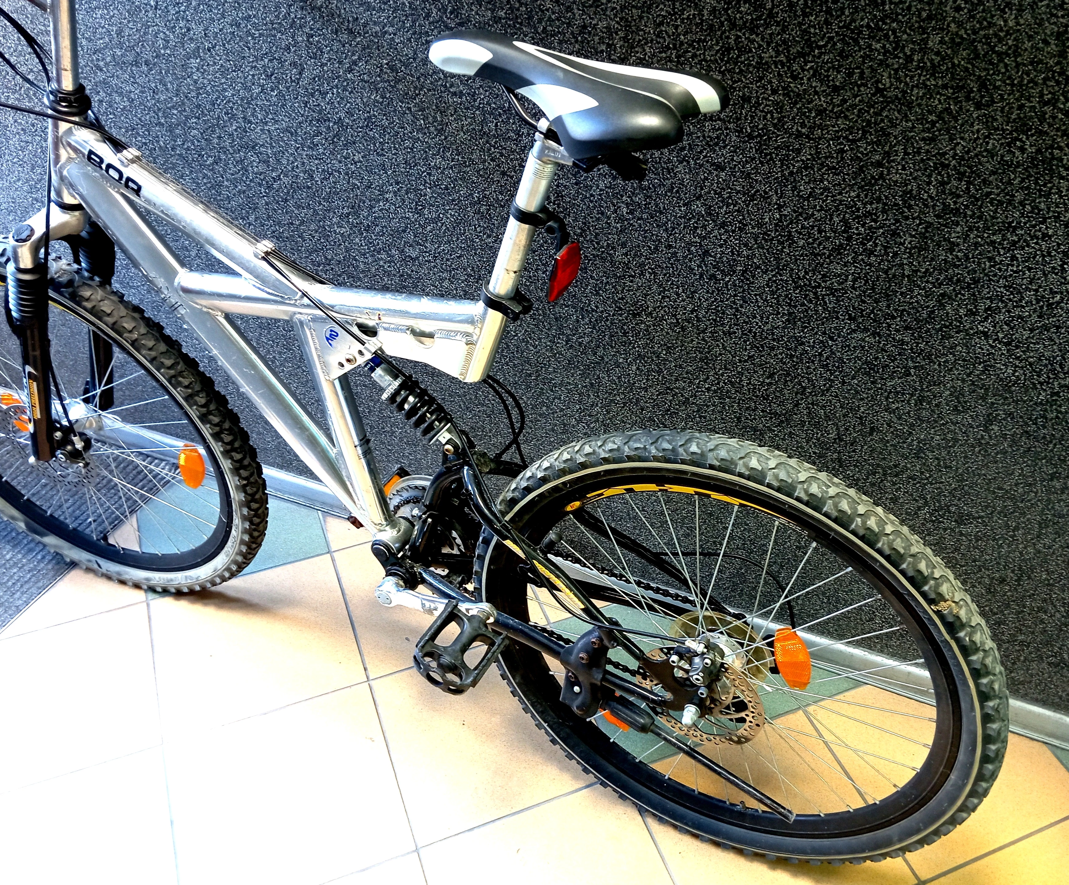 rower-gorski-outdoor-born-to-run-aluminium-rozmiar-ramy-49-cm