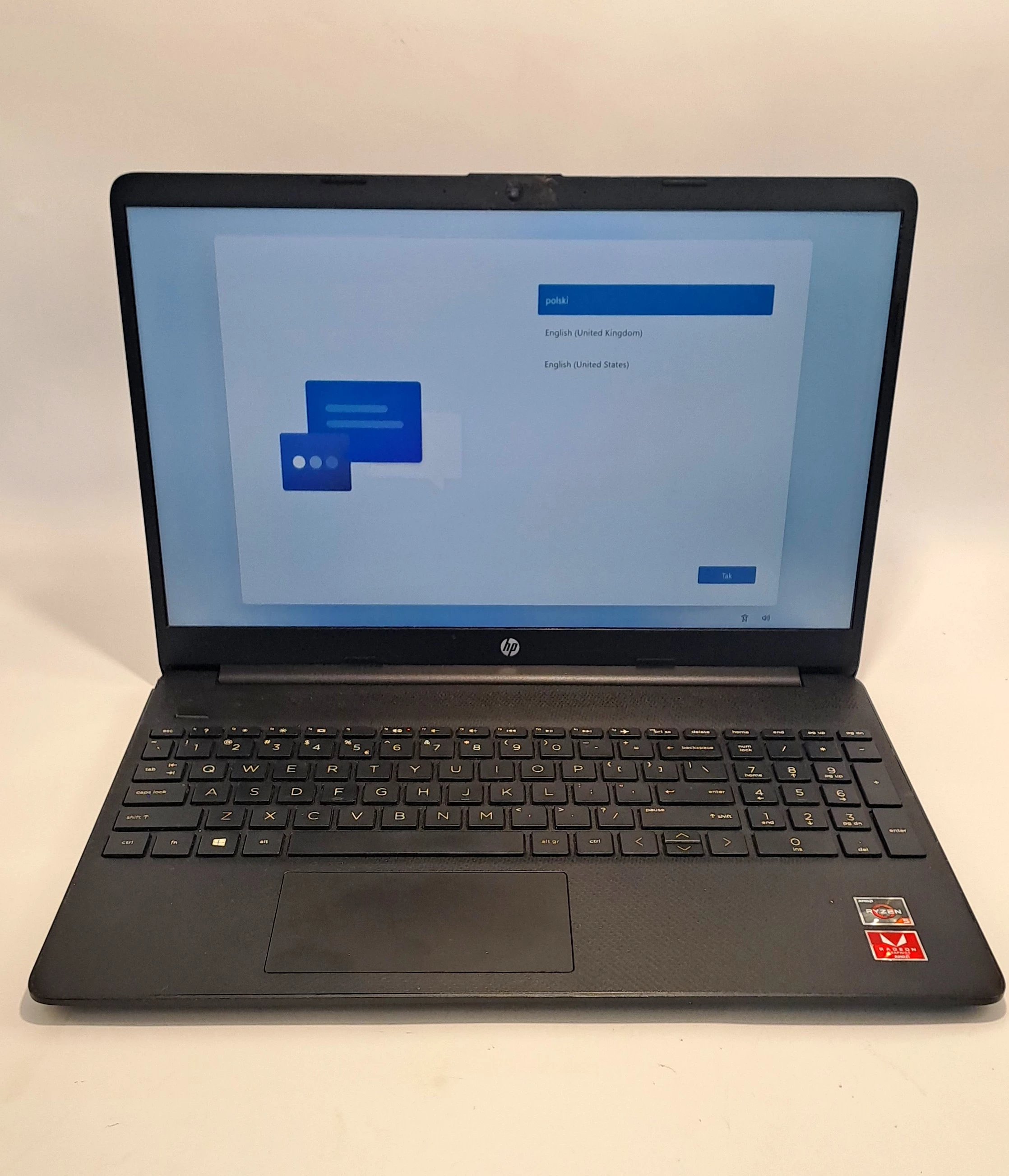 laptop-hp-ryzen-5-3500u-amd-8gb-ssd-amd-radeon-liczba-rdzeni-procesora-4