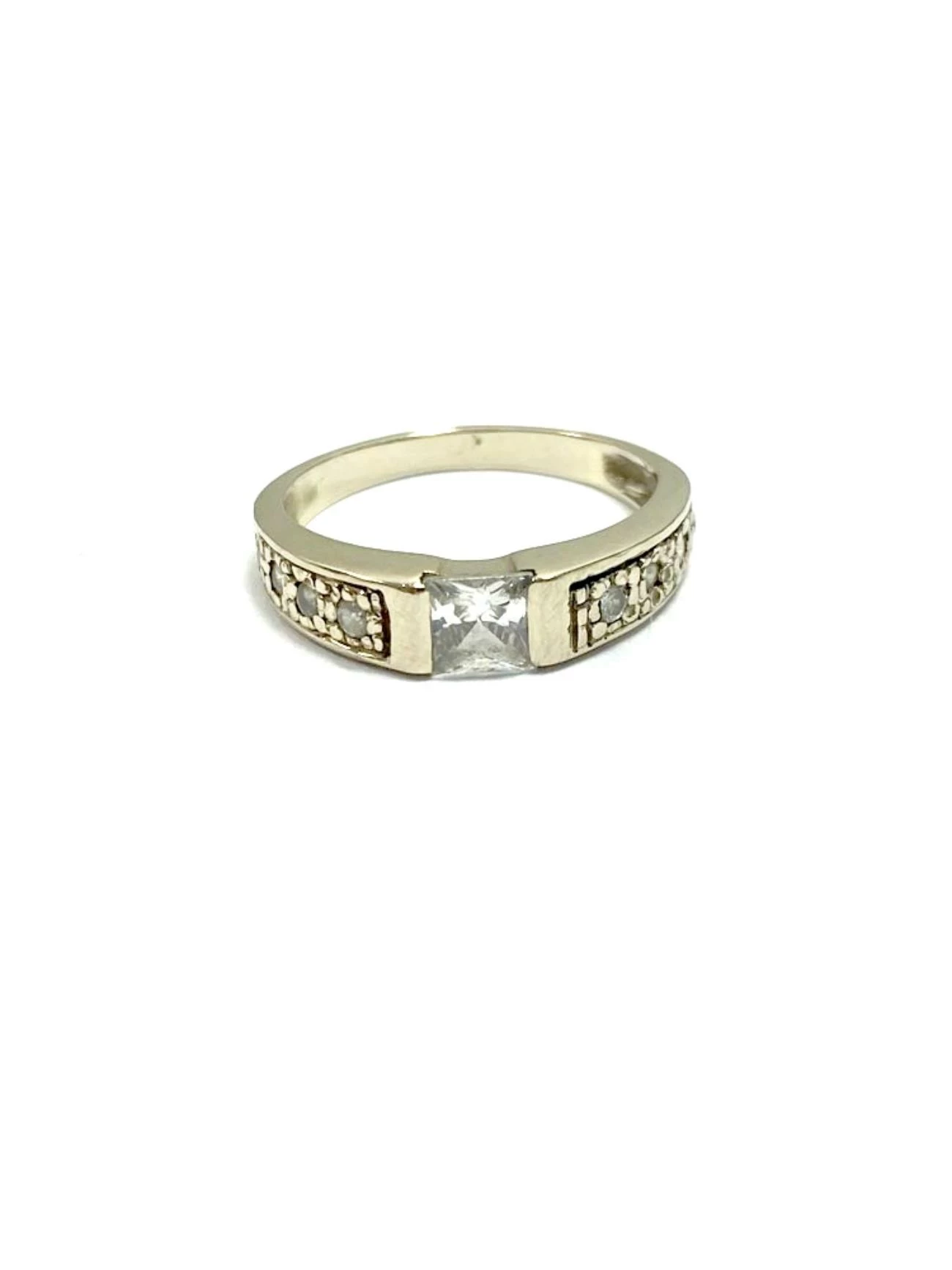 piekny-zloty-pierscionek-biale-zloto-585312-starowiejska-2935-gdynia-harbor