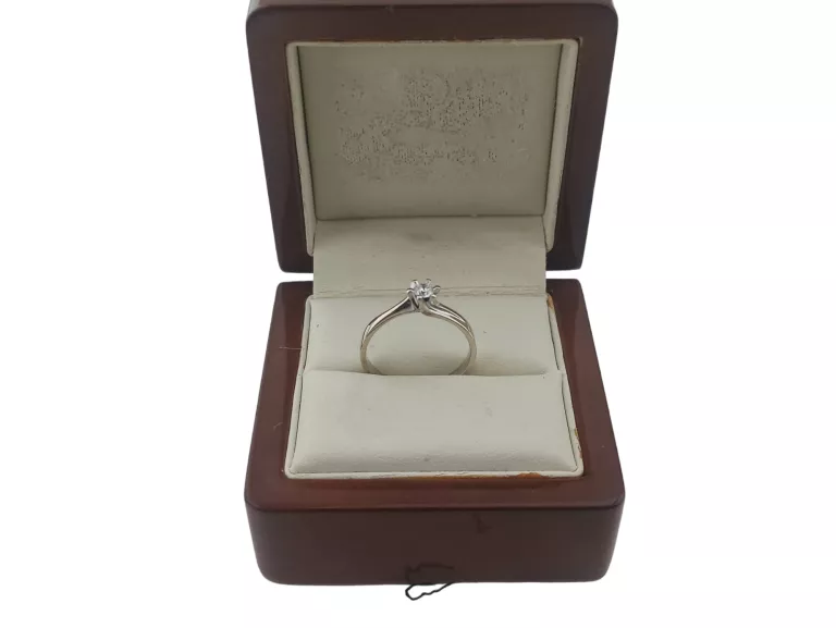 zareczynowy-zloty-pierscionek-z-diamentami-i-certyfikatem-pr585-material-15835-2
