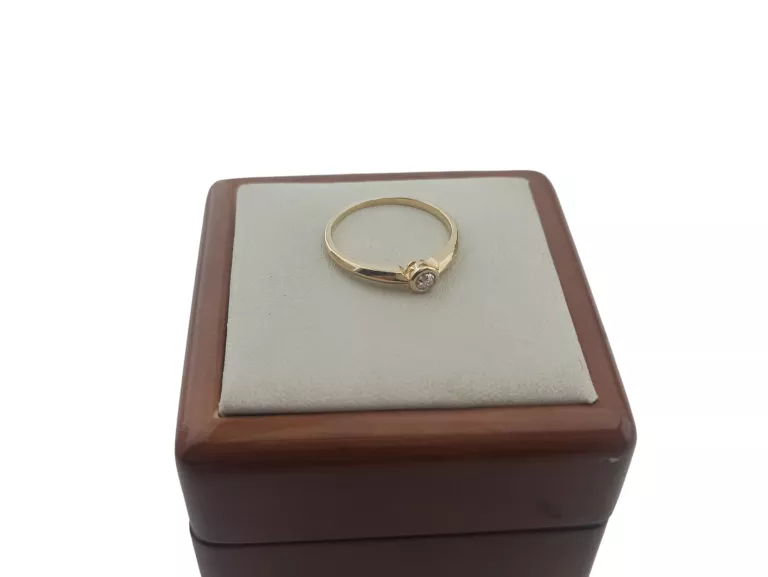 boski-zloty-pierscionek-z-diamentami-certyfikat-pr585-material-15835-2