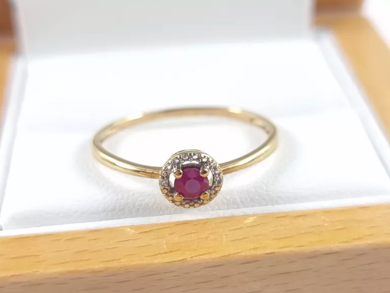 ZŁOTY PIERŚCIONEK DIAMENTY RUBIN 1,13G R17 375